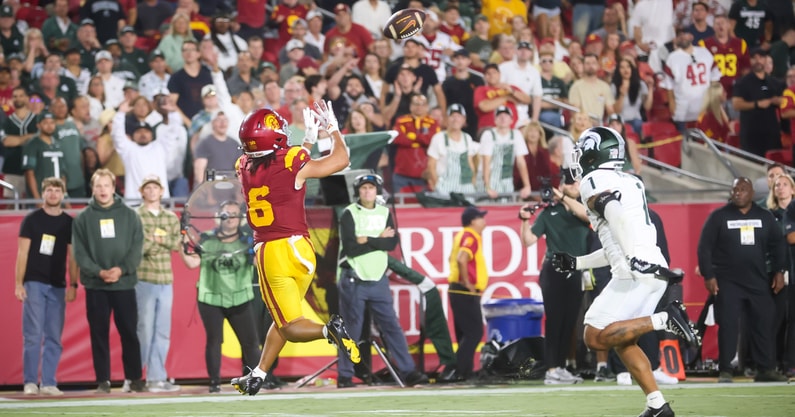 USC wide receiver Makai Lemon catches a touchdown pass against Michigan State