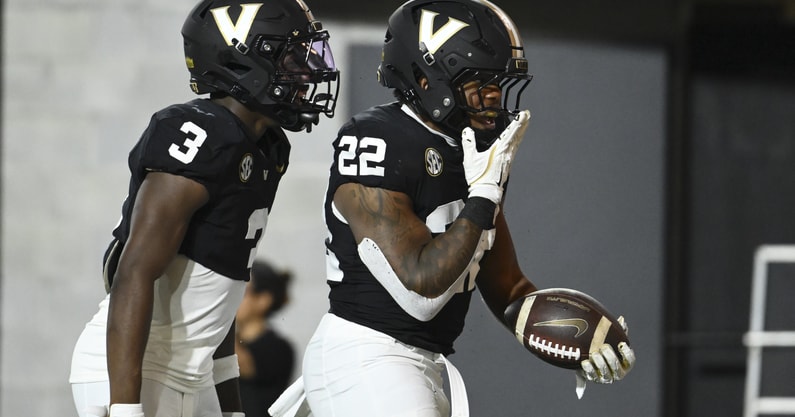 NCAA Football: Georgia St. at Vanderbilt