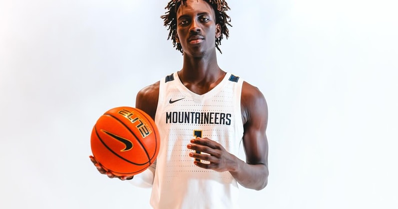 Four-star center Aliou Dioum