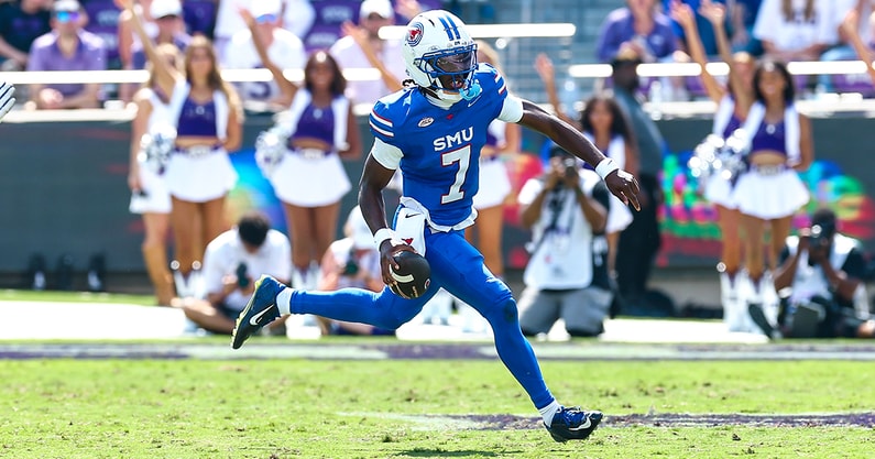 the-deans-list-smu-drops-iron-skillet-35-24-to-tcu