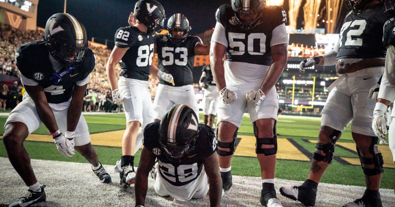 Syndication: The Tennessean