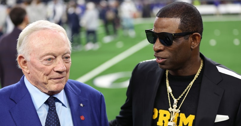 Jerry Jones, Deion Sanders