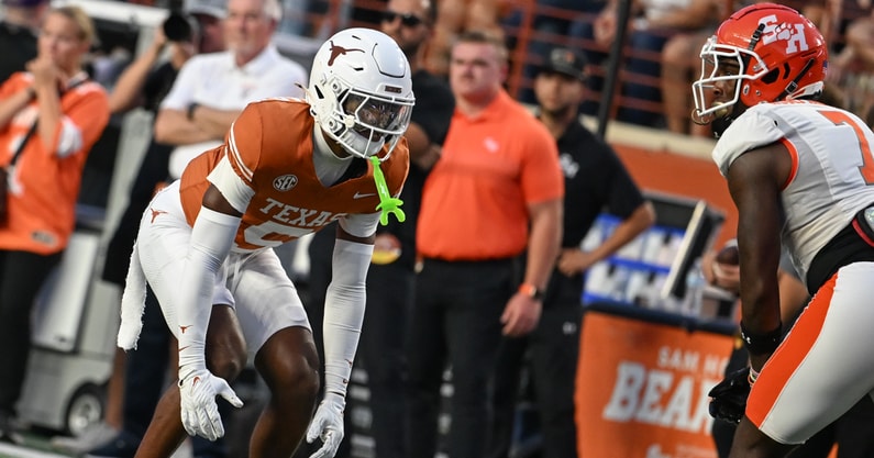 ut_vs_sam_houston_state-0412_muhammad