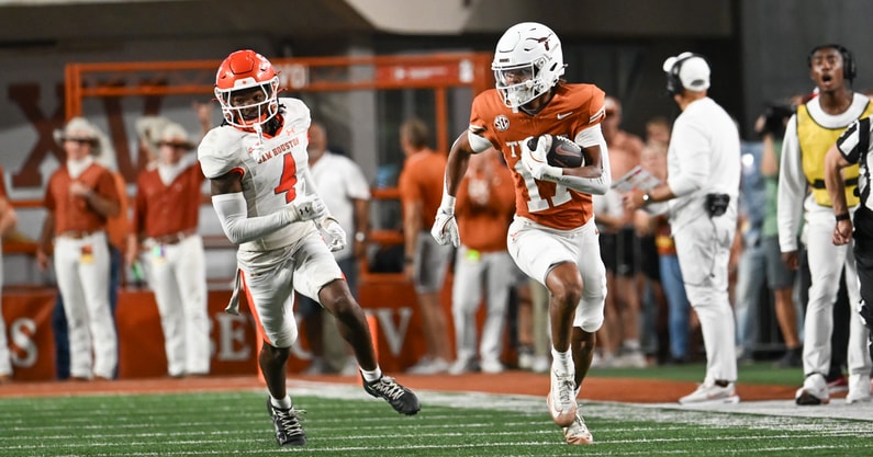 ut_vs_sam_houston_state-0493_mc_cutcheon