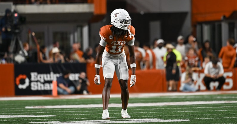 ut_vs_sam_houston_state-0576_phillips