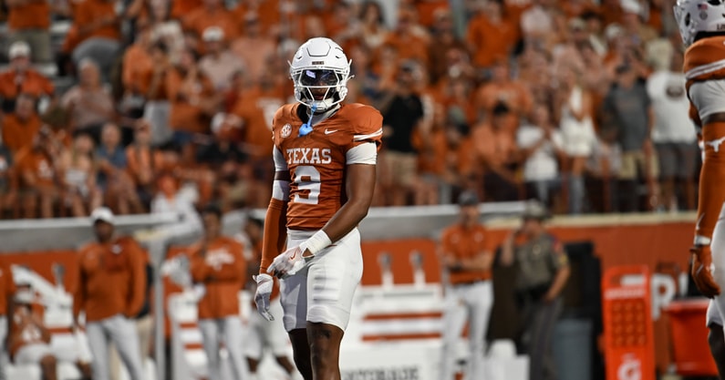 ut_vs_sam_houston_state-0602_j_williams