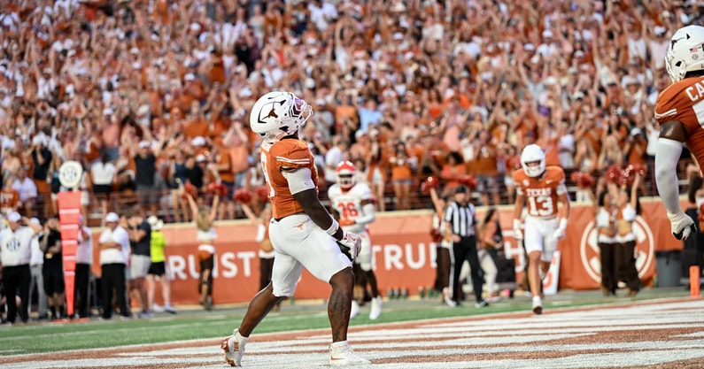 ut_vs_sam_houston_state-8154_gibson