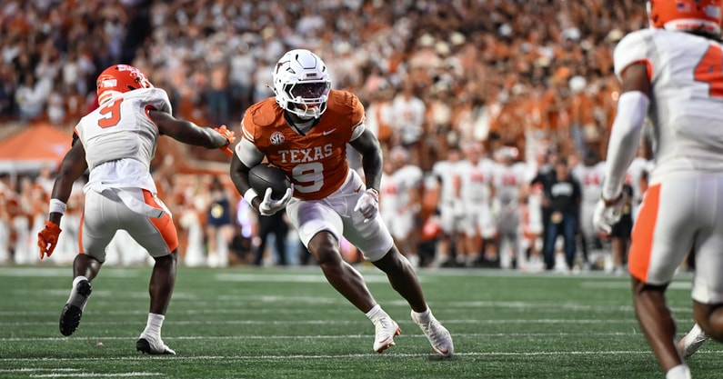 ut_vs_sam_houston_state-8160_gibson