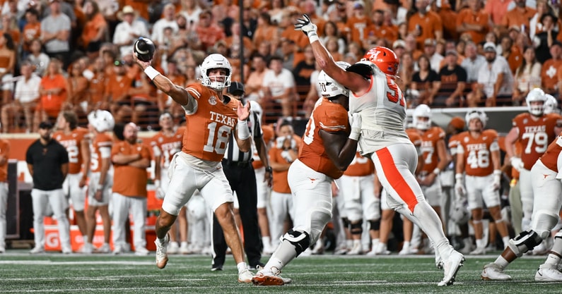 ut_vs_sam_houston_state-8223_caldwell