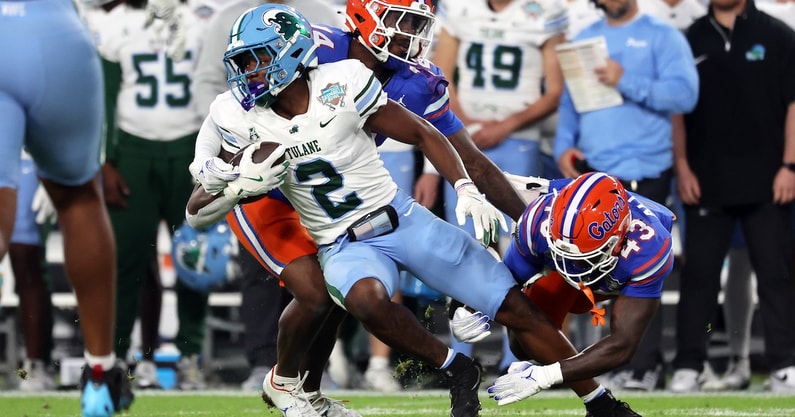 smu-adds-rb-depth-with-tulane-transfer-shaadie-clayton-johnson