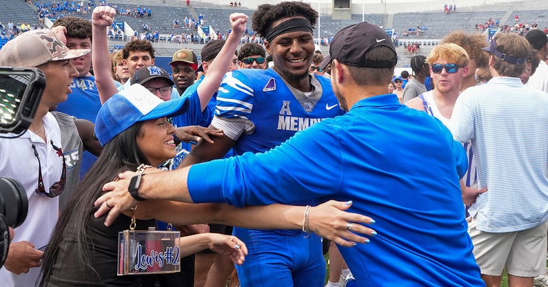 Memphis QB Brendon Lewis vs. Arkansas