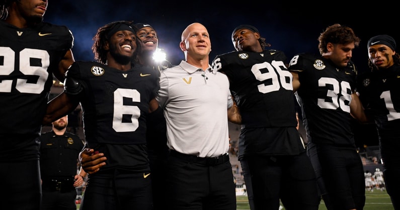 NCAA Football: Charleston Southern at Vanderbilt