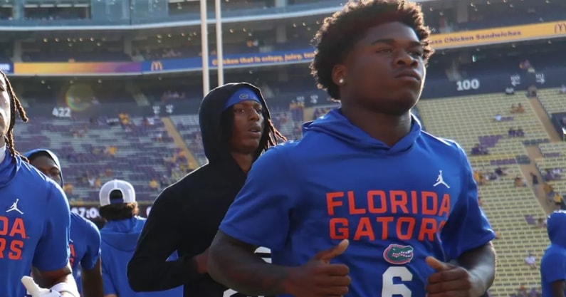 J'Vari-Flowers-Florida-Gators