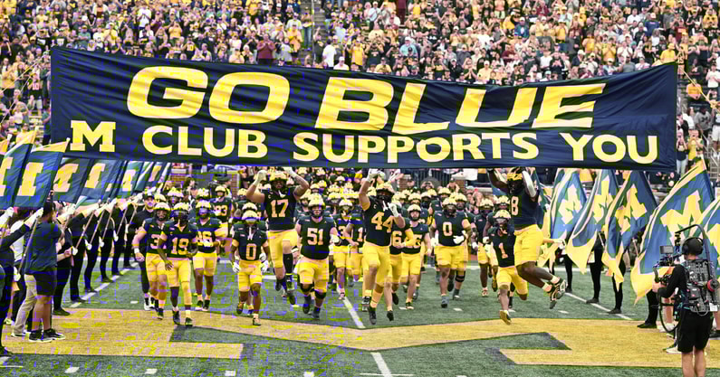 Michigan tunnel banner