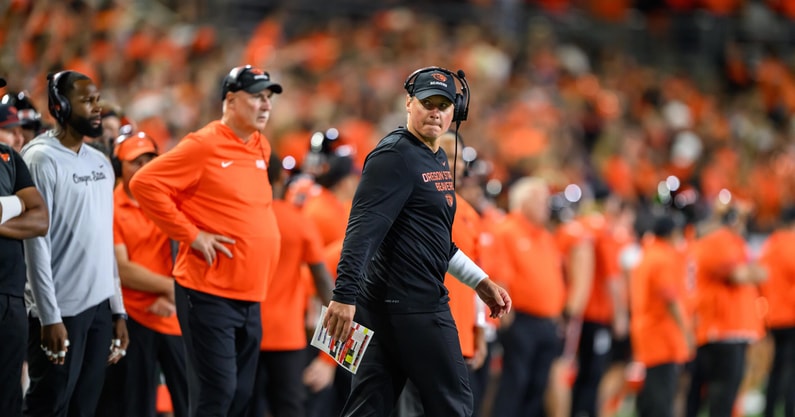 NCAA Football: Houston at Oregon State