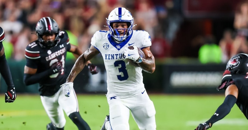 NCAA Football: Kentucky at South Carolina