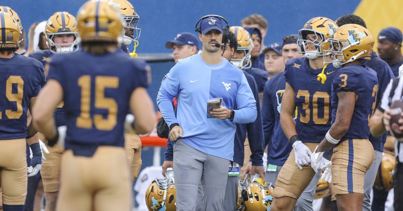 NCAA Football: Utah at West Virginia