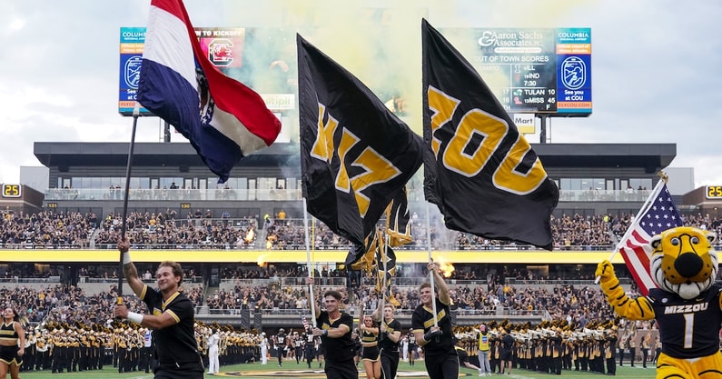 NCAA Football: South Carolina at Missouri