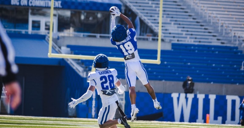 Freshman WR Montavin Quisenberry skies high for a catch during Kentucky spring practice, via Aaron Perkins, KSR