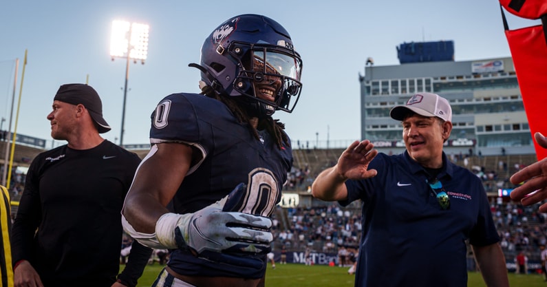 UConn Football running back Cam Edwards