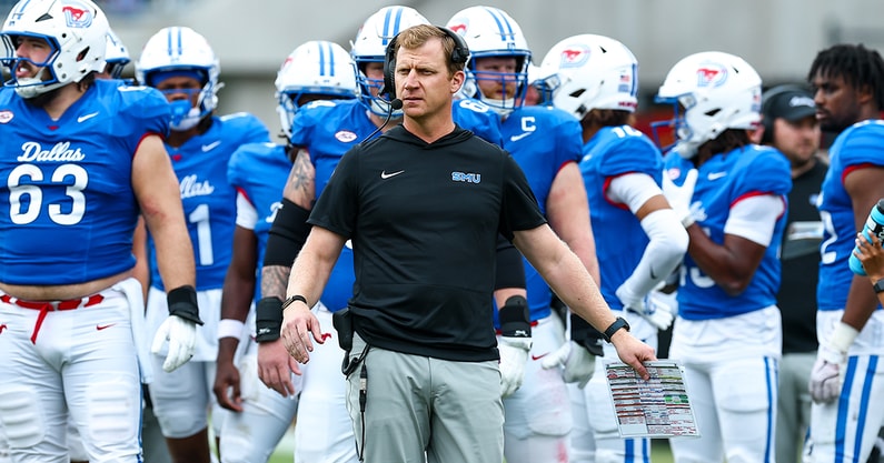 rhett-lashlee-addresses-arkansas-job-fully-committed-to-what-were-building-at-smu