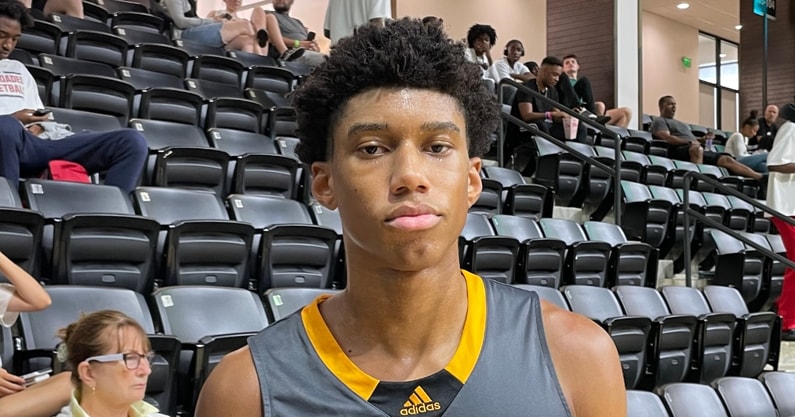Kentucky recruiting target Bruce Branch III (photo credit - Zack Geoghegan, Kentucky Sports Radio)