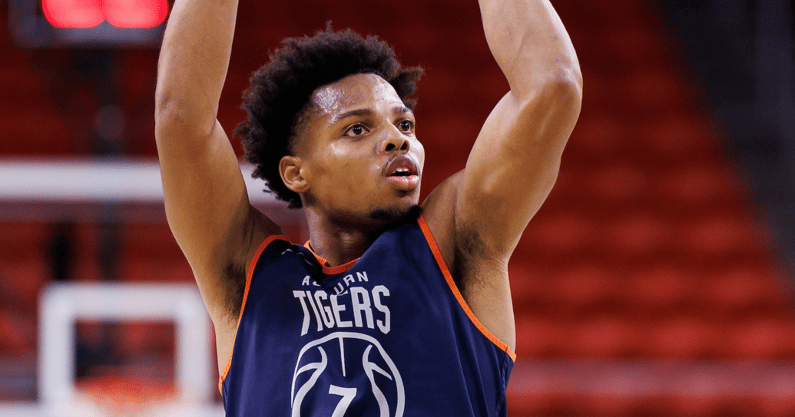 Keyshawn Hall (Photo by Auburn Athletics)