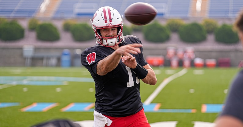 Hunter Simmons