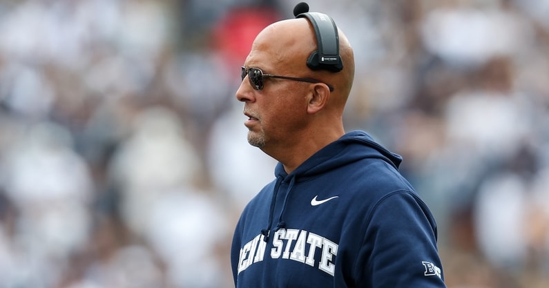 NCAA Football: Florida International at Penn State