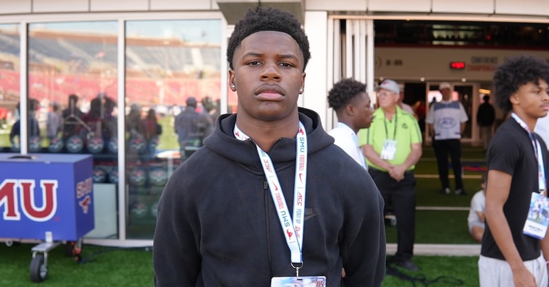 nations-no-1-qb-kavian-bryant-sees-value-of-qbs-in-smu-offense