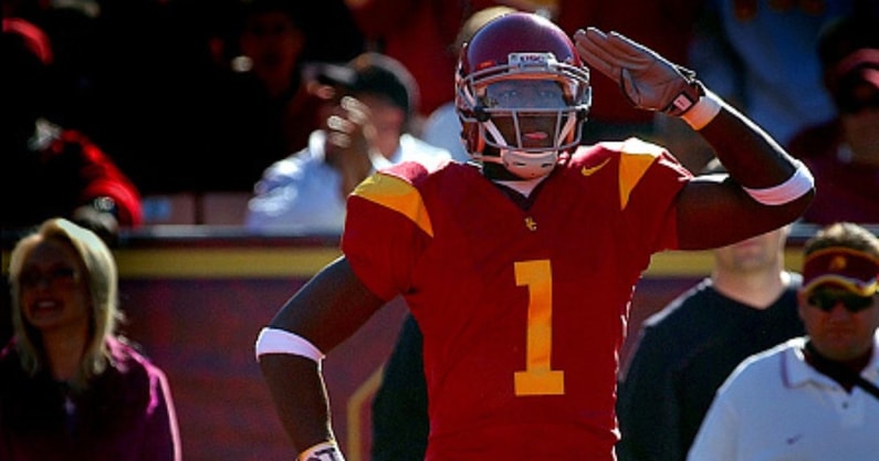 USC WR Mike Williams Salutes