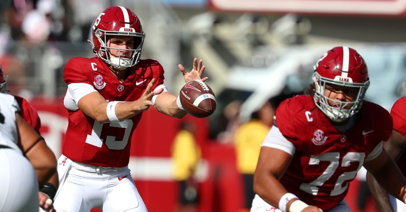 Alabama QB Ty Simpson