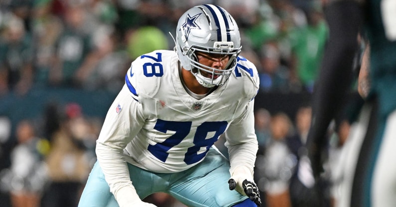 Sep 4, 2025; Philadelphia, Pennsylvania, USA; Dallas Cowboys offensive tackle Terence Steele (78) against the Philadelphia Eagles at Lincoln Financial Field. Mandatory Credit: Eric Hartline-Imagn Images