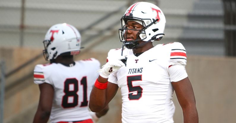 Khamari Brooks