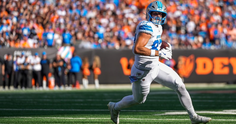 Sam LaPorta caught a touchdown pass in the Lions win on Sunday. (Photo by The Enquirer)