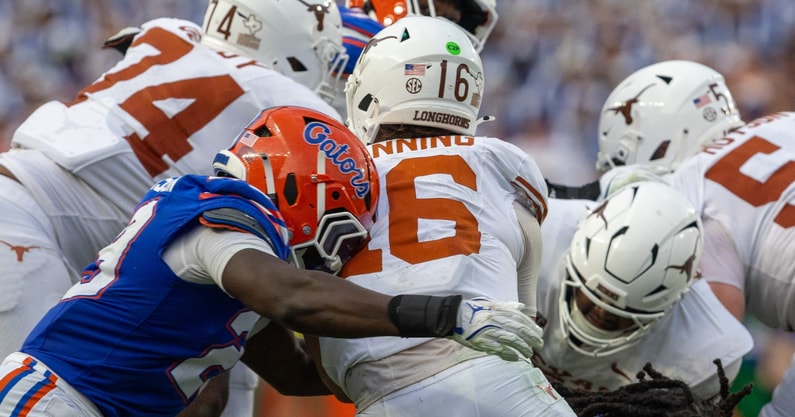 Tim-Tebow-demands-Texas-OL-improve-protection-of-Arch-Manning