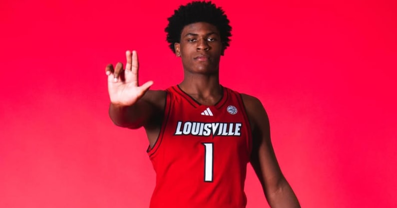 Ferlandes Wright visits with Louisville