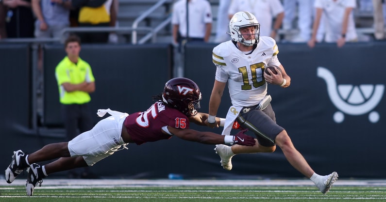 NCAA Football: Virginia Tech at Georgia Tech