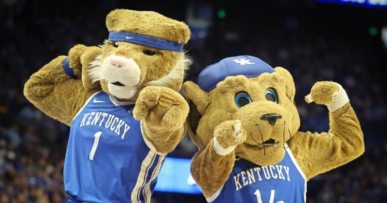Wildcat mascots - Dr. Michael Huang, Kentucky Sports Radio