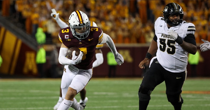 Perich pick six
