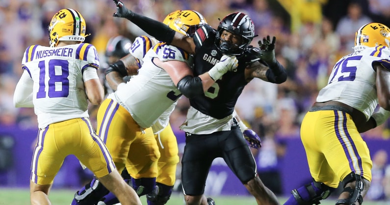 South Carolina EDGE Dylan Stewart against LSU. Photo by: CJ Driggers | GamecockCentral