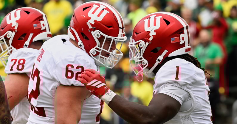 NCAA Football: Indiana at Oregon