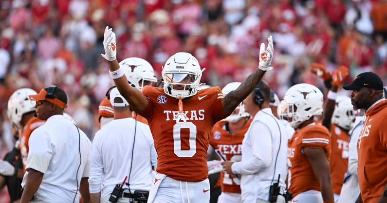 ut_vs_ou-1260_d_moore