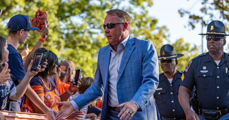 Hugh Freeze (Photo by Matt Rudolph/AuburnSports)