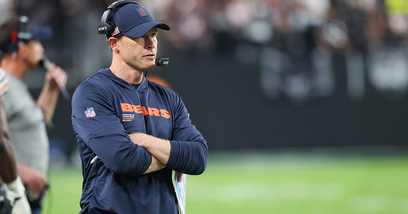 Chicago Bears HC Ben Johnson