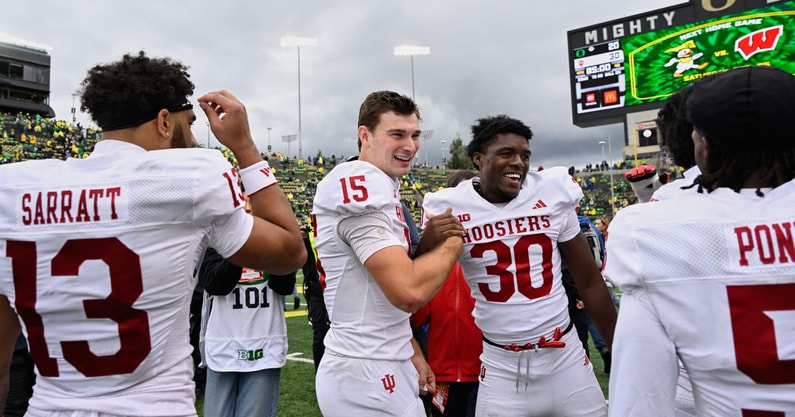 NCAA Football: Indiana at Oregon