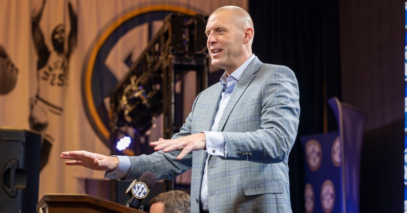 Kentucky head coach Mark Pope at SEC Tip-Off 26, via Vasha Hunt-Imagn Images