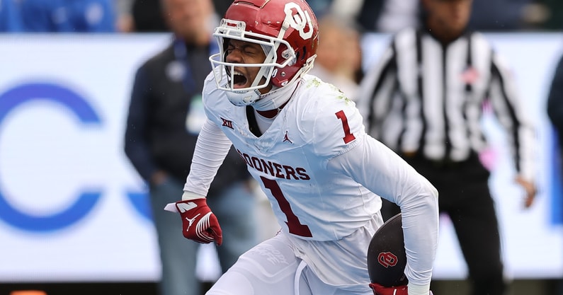 NCAA Football: Oklahoma at Brigham Young