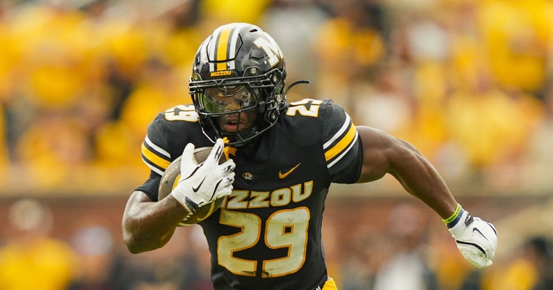 NCAA Football: Alabama at Missouri