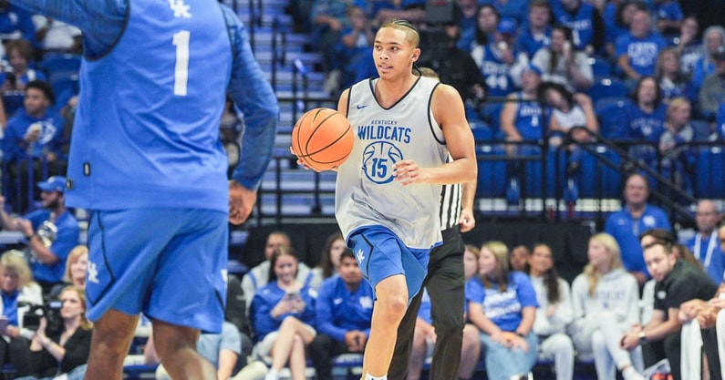 Kentucky Wildcats guard Jaland Lowe (15) at the 2025 Big Blue Madness at Rupp Arena in Lexington, Kentucky Saturday, Oct. 11, 2025 - Syndication: The Courier-Journal